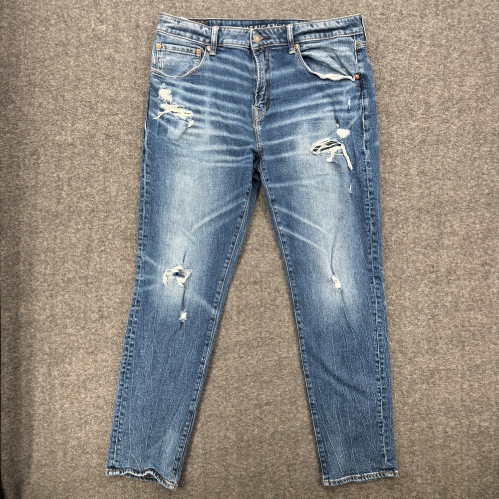 American Eagle Athletic Fit Distressed Medium Wash Blue Jeans Mens 34 Denim